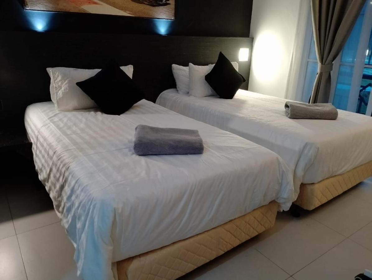 Tunas Resort Петалинг Джая Екстериор снимка